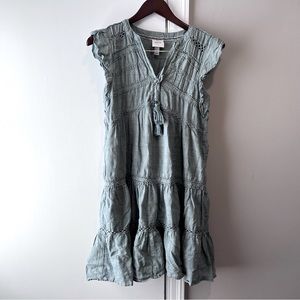 Flowy tiered short dress